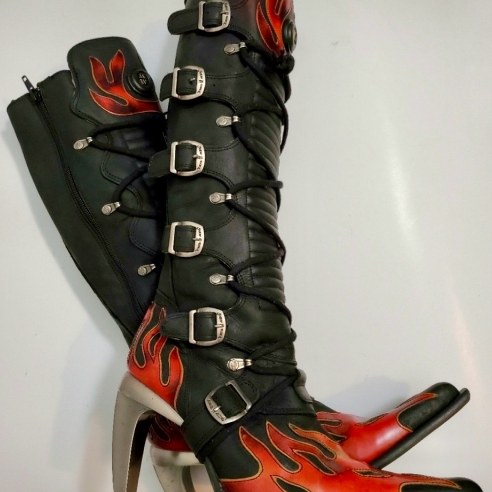 RARE: New Rock Fiery Black and Red Buckle Heeled Flame Boot